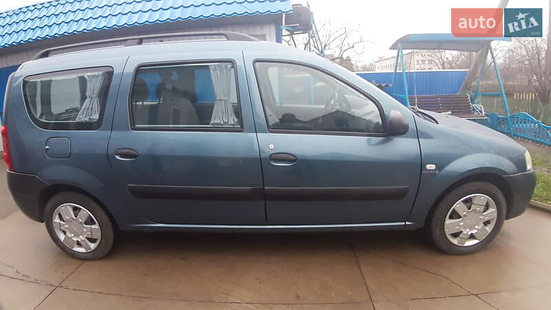 Седан Dacia Logan 2006 в Бердичеве