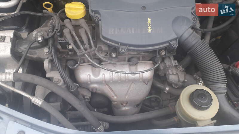 Седан Dacia Logan 2006 в Бердичеве