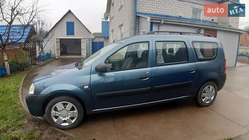 Седан Dacia Logan 2006 в Бердичеве