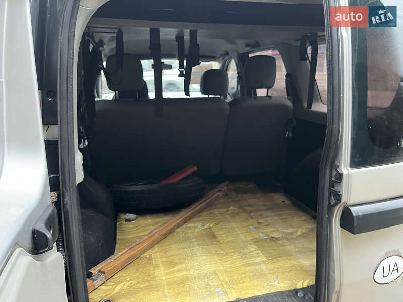 Седан Dacia Logan 2007 в Белой Церкви фото 18 Седан Dacia Logan 2007 в Белой Церкви