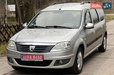 Седан Dacia Logan 2011 в Ковелі