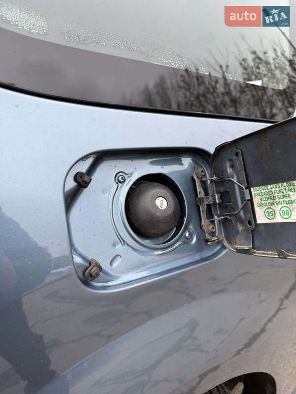 Седан Dacia Logan 2007 в Самборі фото 21 Седан Dacia Logan 2007 в Самборі