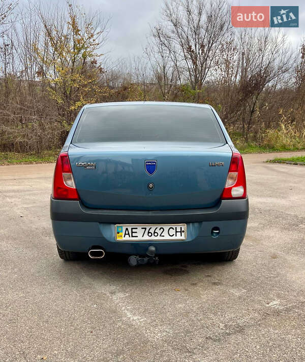 Седан Dacia Logan 2008 в Кривому Розі