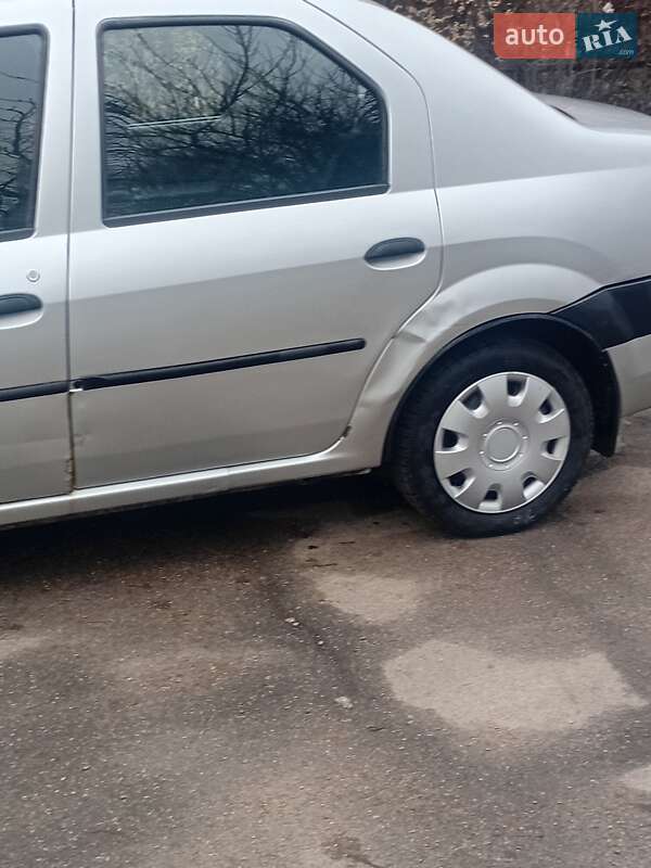 Седан Dacia Logan 2008 в Кропивницком фото 4 Седан Dacia Logan 2008 в Кропивницком