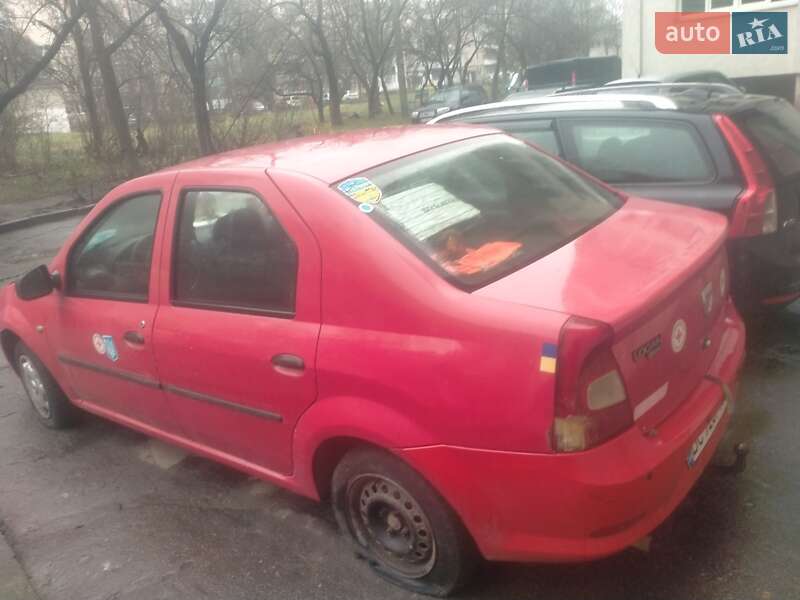 Седан Dacia Logan 2009 в Львові