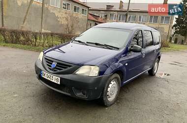 Седан Dacia Logan 2008 в Козине