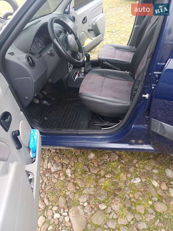 Седан Dacia Logan 2011 в Тернополе фото 14 Седан Dacia Logan 2011 в Тернополе