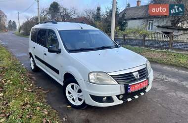 Седан Dacia Logan 2010 в Луцке