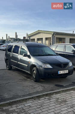 Седан Dacia Logan 2008 в Стрые