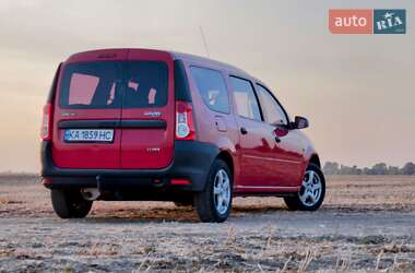 Седан Dacia Logan 2009 в Киеве