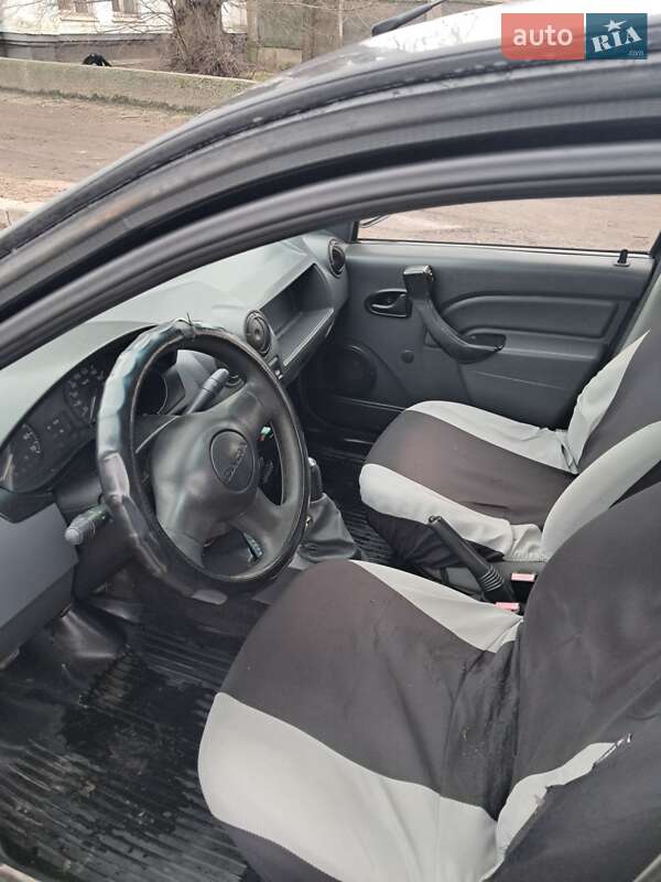 Седан Dacia Logan 2007 в Умани фото 6 Седан Dacia Logan 2007 в Умани