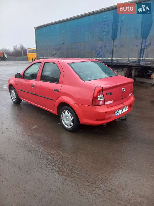 Седан Dacia Logan 2009 в Дрогобичі
