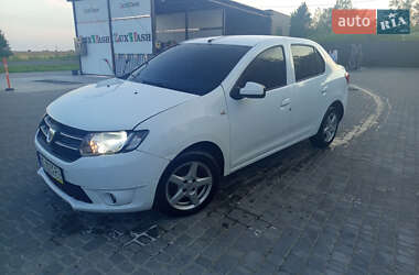 Седан Dacia Logan 2013 в Львові