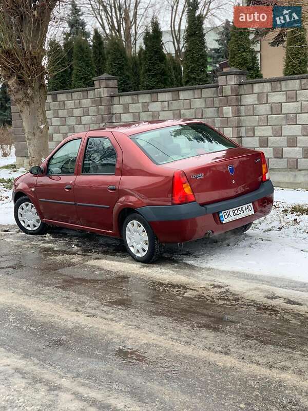 Седан Dacia Logan 2006 в Здолбунове