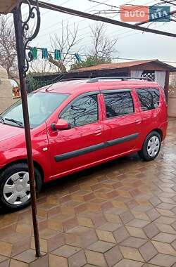 Седан Dacia Logan 2011 в Баштанці