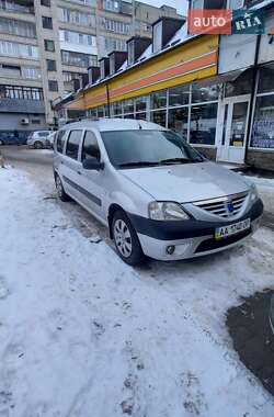 Седан Dacia Logan 2008 в Львове
