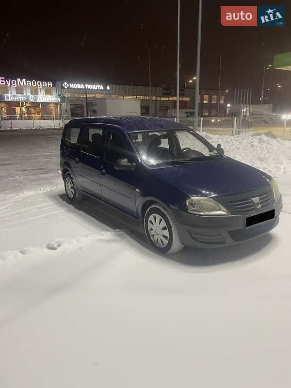 Седан Dacia Logan 2009 в Києві