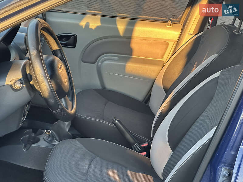 Седан Dacia Logan 2008 в Дрогобыче