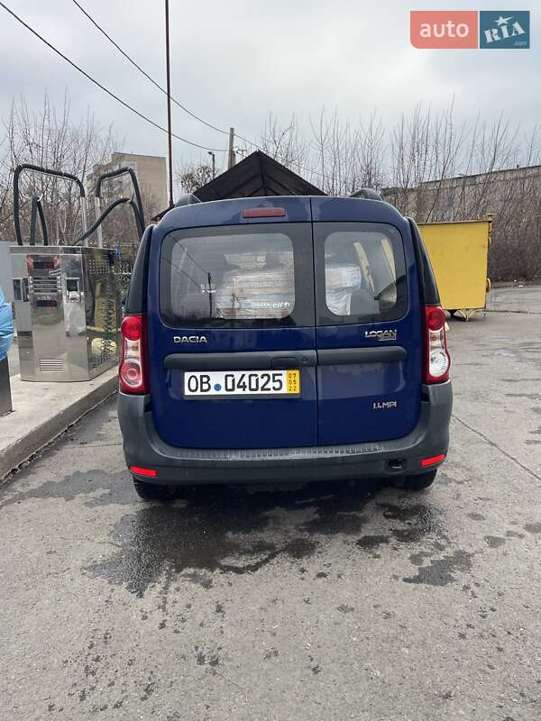 Седан Dacia Logan 2009 в Кривом Роге