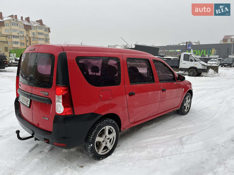 Седан Dacia Logan 2009 в Софиевской Борщаговке