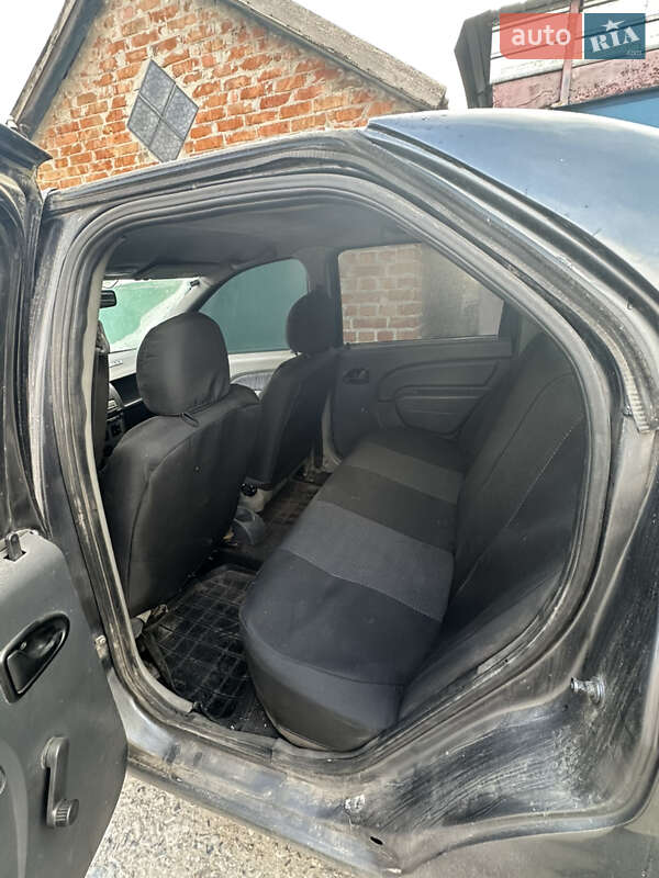 Седан Dacia Logan 2007 в Глобине фото 5 Седан Dacia Logan 2007 в Глобине