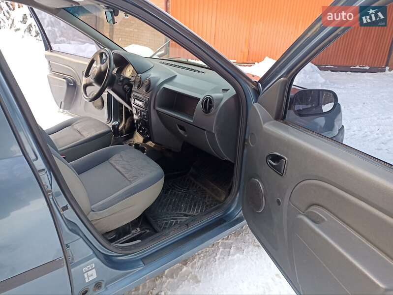 Седан Dacia Logan 2007 в Львове фото 24 Седан Dacia Logan 2007 в Львове