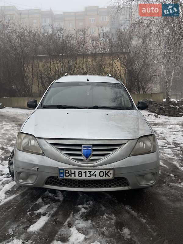 Седан Dacia Logan 2007 в Кривом Роге