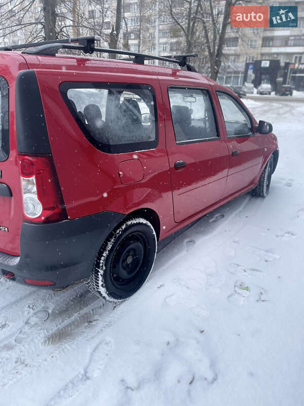 Универсал Dacia Logan 2009 в Луцке