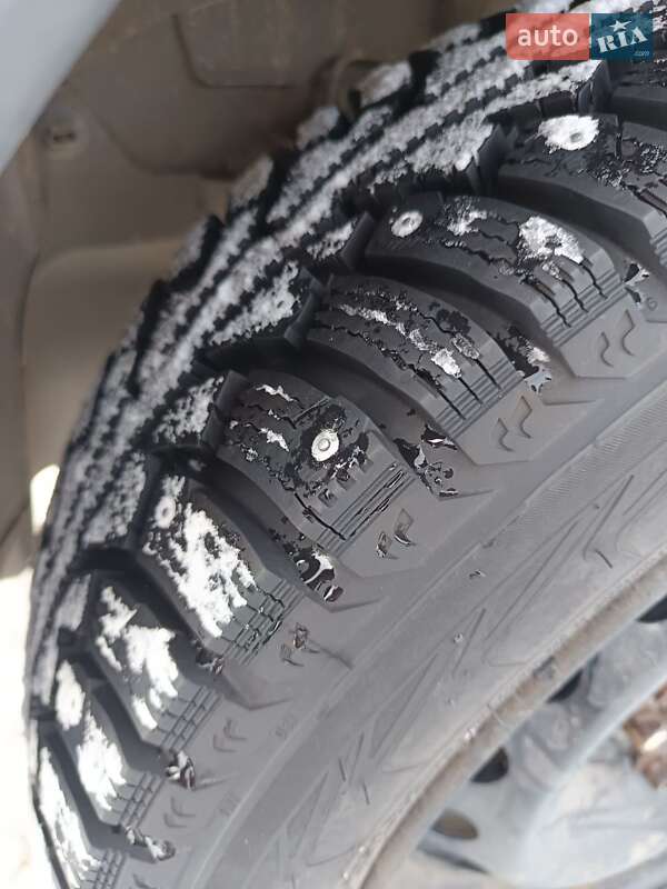 Седан Dacia Logan 2007 в Батурине