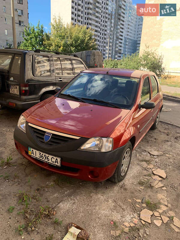 Седан Dacia Logan 2008 в Киеве