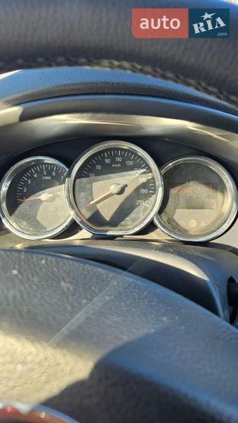 Седан Dacia Logan 2015 в Умани