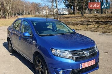 Седан Dacia Logan 2014 в Ровно