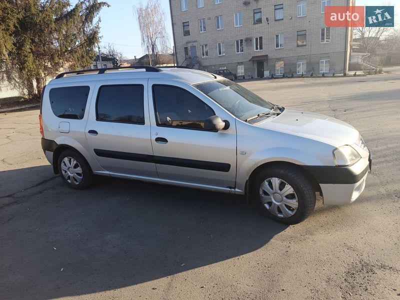 Седан Dacia Logan 2007 в Звенигородке
