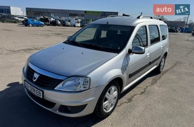 Седан Dacia Logan 2011 в Харькове