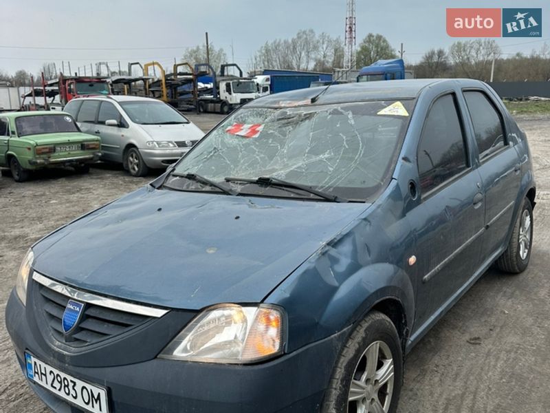 Седан Dacia Logan 2007 в Ивано-Франковске фото Седан Dacia Logan 2007 в Ивано-Франковске