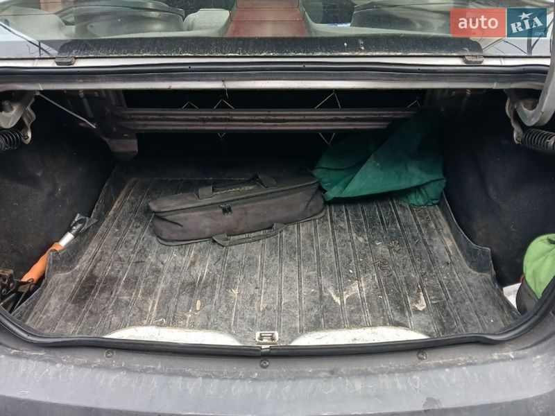 Седан Dacia Logan 2007 в Дніпрі