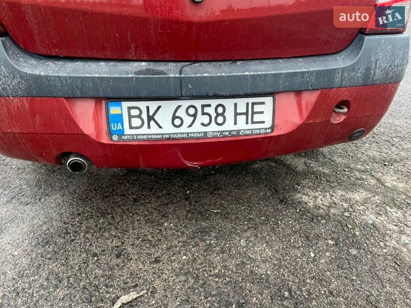 Седан Dacia Logan 2007 в Клевані