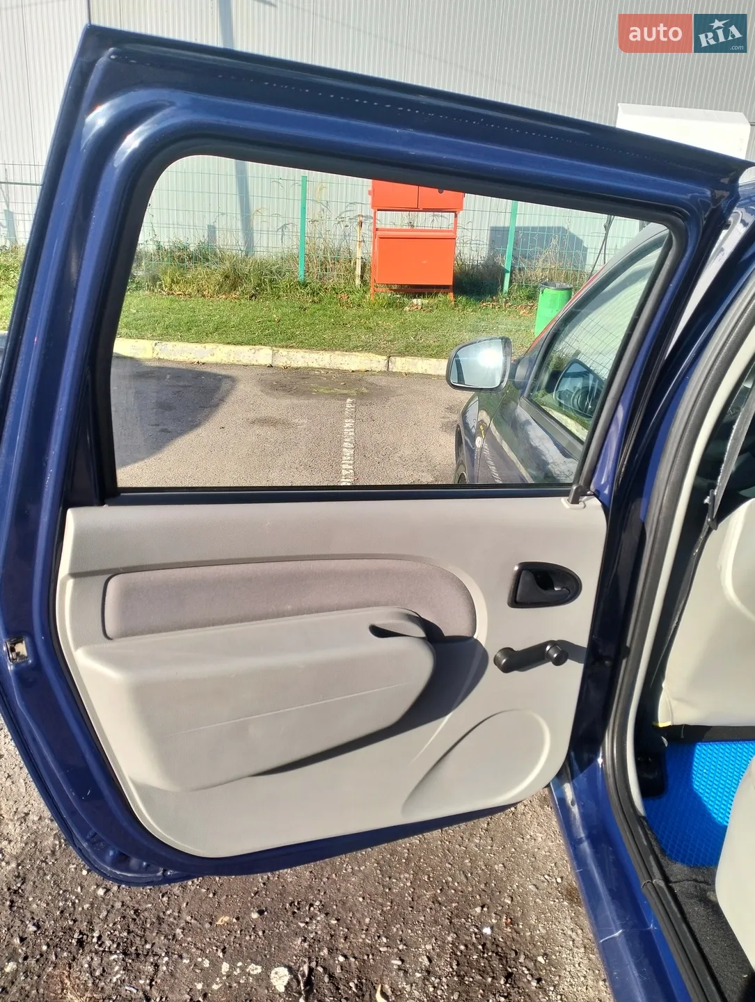 2010 Dacia Logan - мініатюра 8