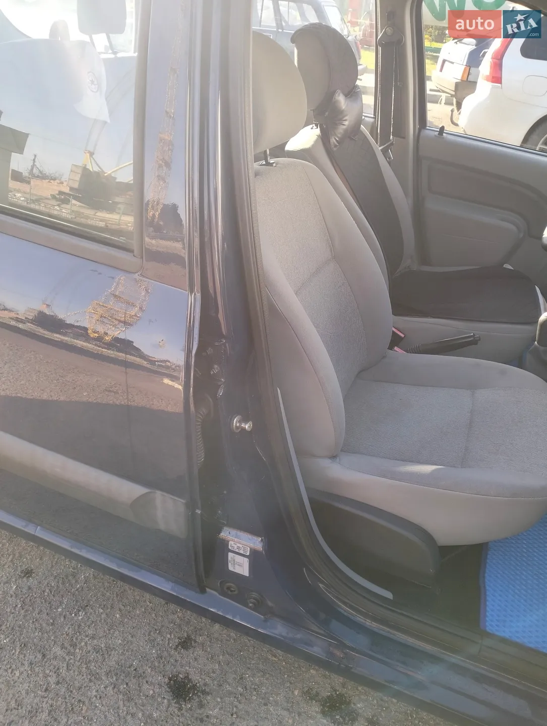 2010 Dacia Logan - мініатюра 16