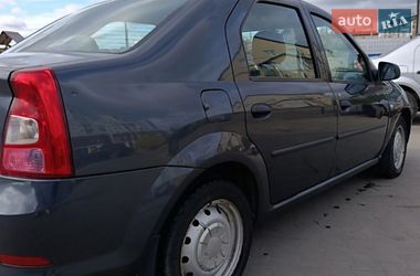 Седан Dacia Logan 2008 в Буче