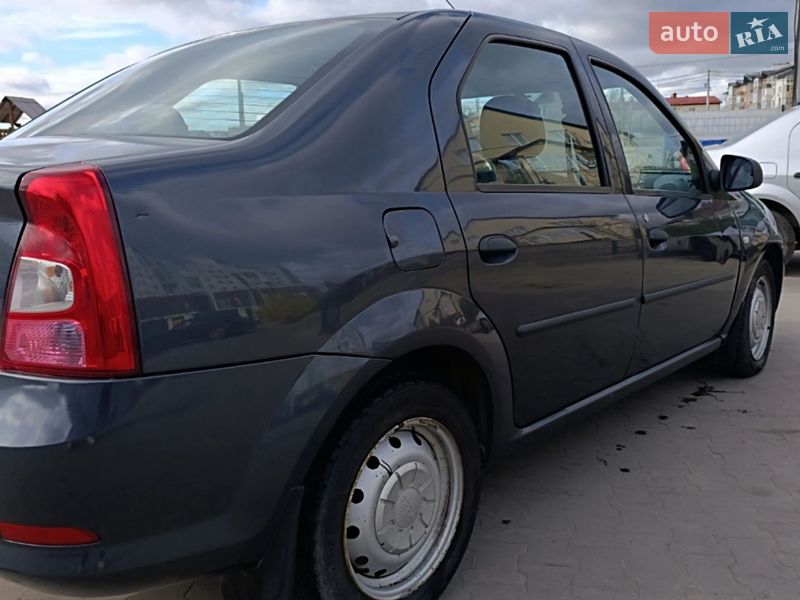 Седан Dacia Logan 2008 в Буче