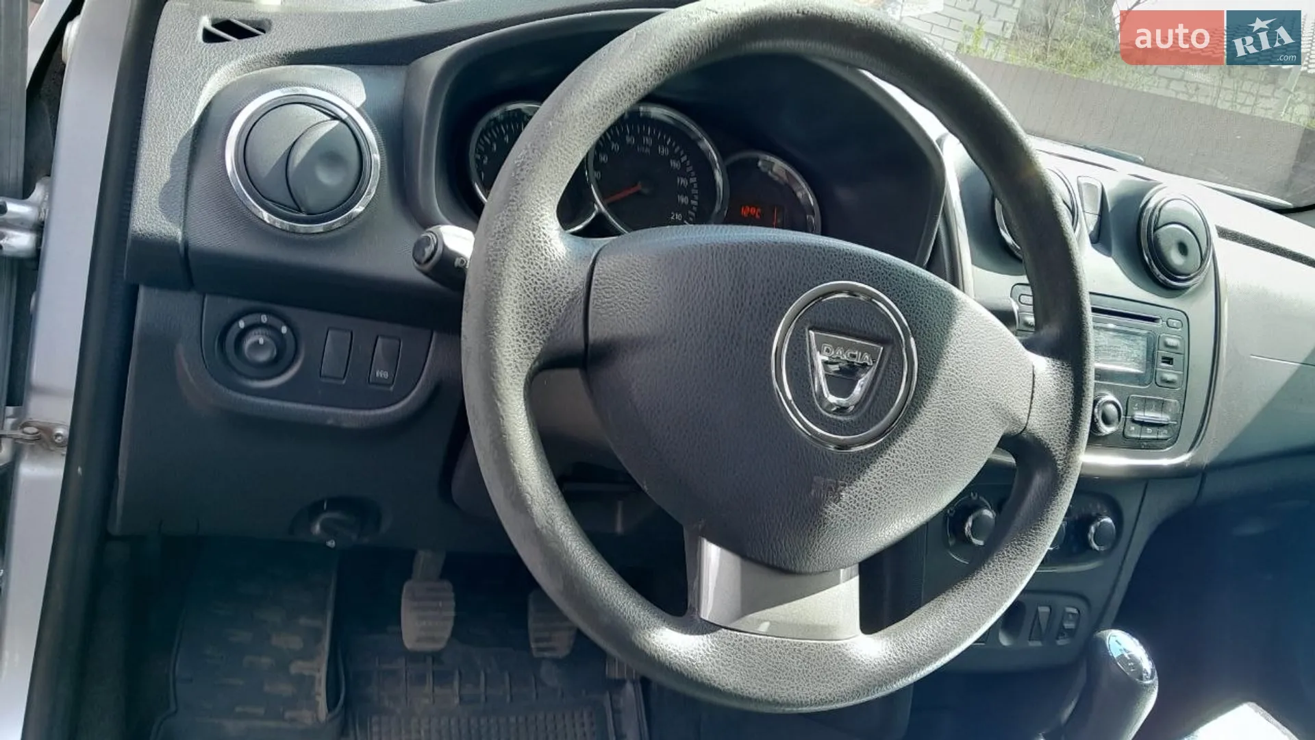 2016 Dacia Logan - мініатюра 6