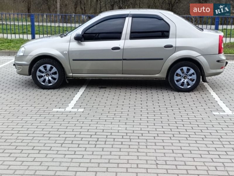 Седан Dacia Logan 2008 в Старокостянтинові
