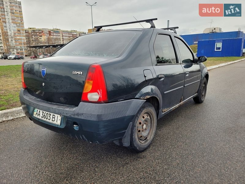 Седан Dacia Logan 2006 в Києві