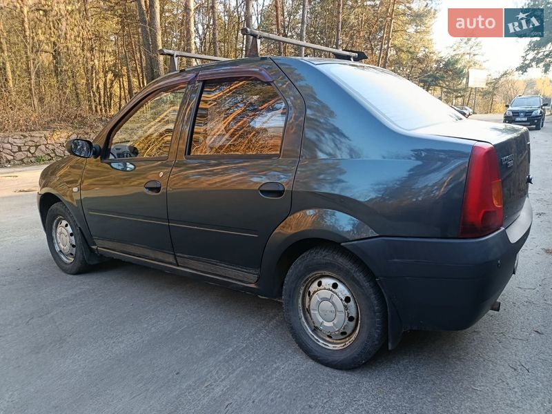 Седан Dacia Logan 2007 в Києві