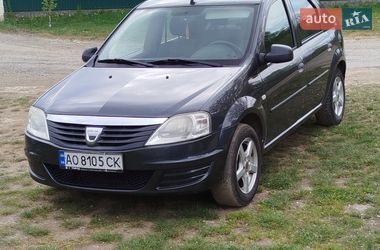 Седан Dacia Logan 2008 в Сваляве