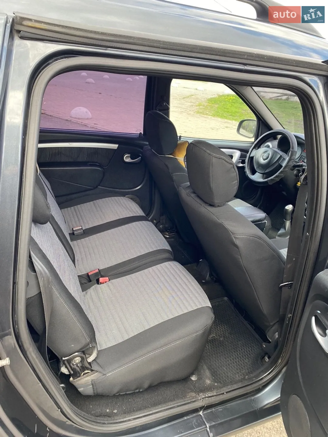 2010 Dacia Logan - мініатюра 28