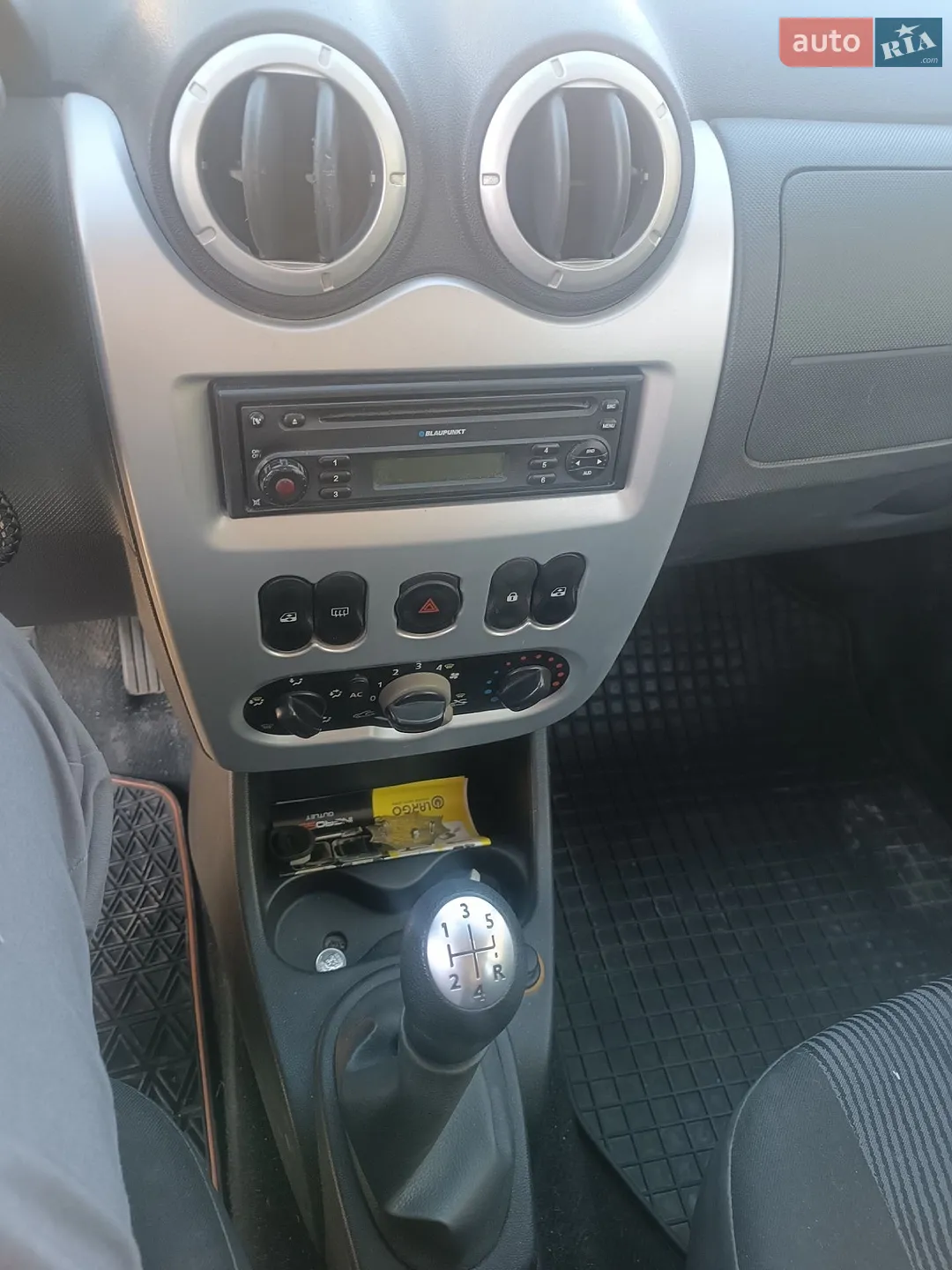 2010 Dacia Logan - мініатюра 10