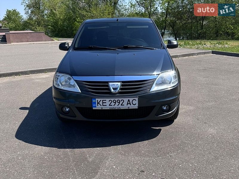 Седан Dacia Logan 2008 в Кривом Роге