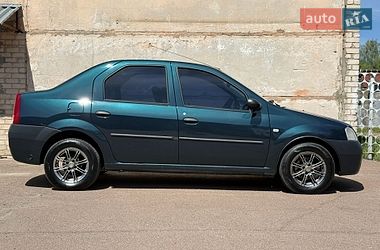 Седан Dacia Logan 2006 в Киеве